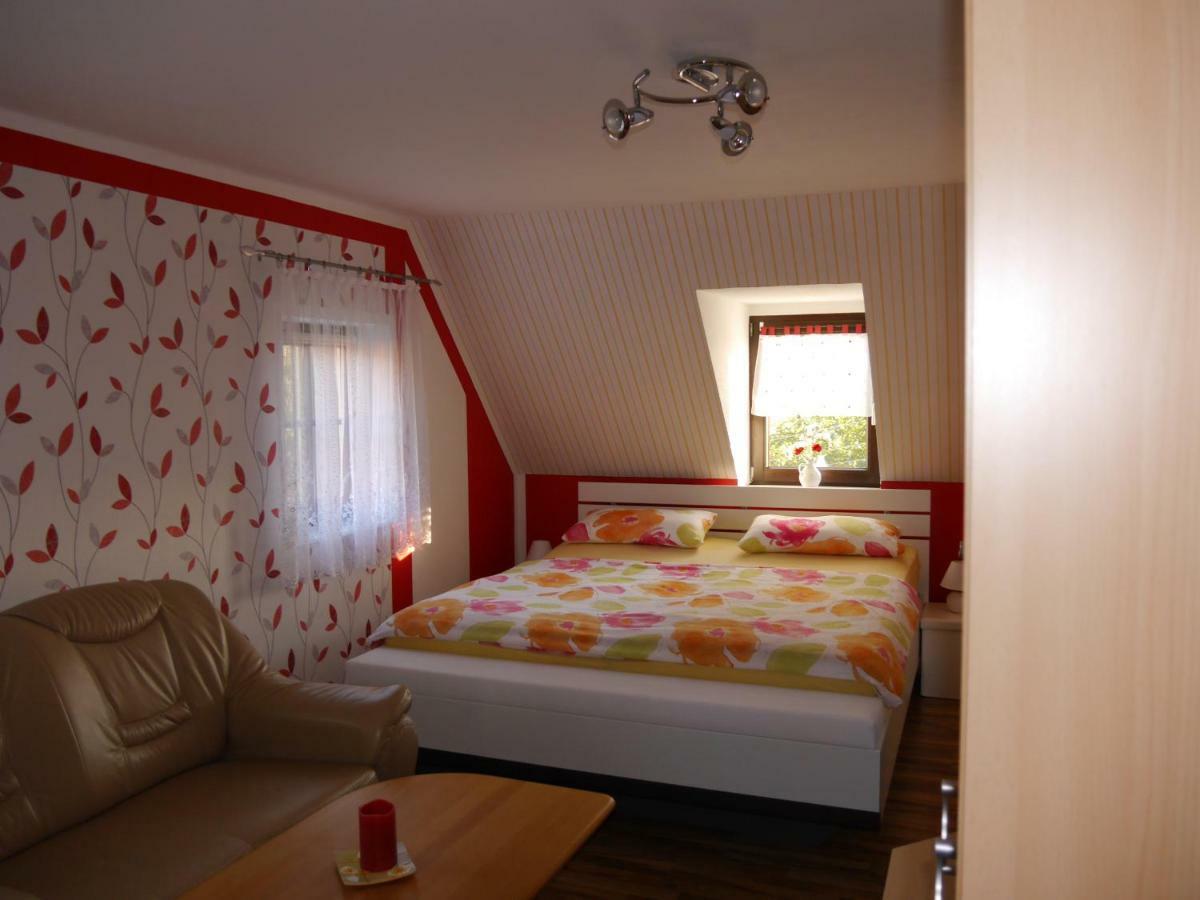 Ferienwohnung Hesse Am Wachberg Saupsdorf Bagian luar foto